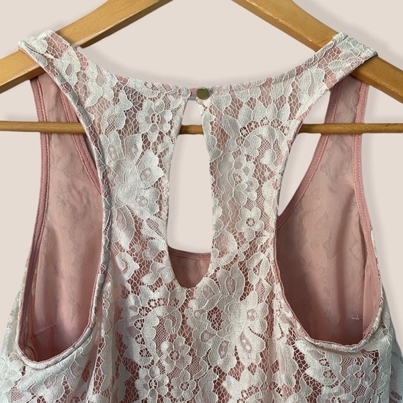 DYNAMITE Pink White Lace Camisole Top - Picture 7 of 9